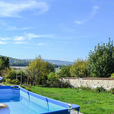 Vakantiehuis Beautiful In With Wifi Saulchery